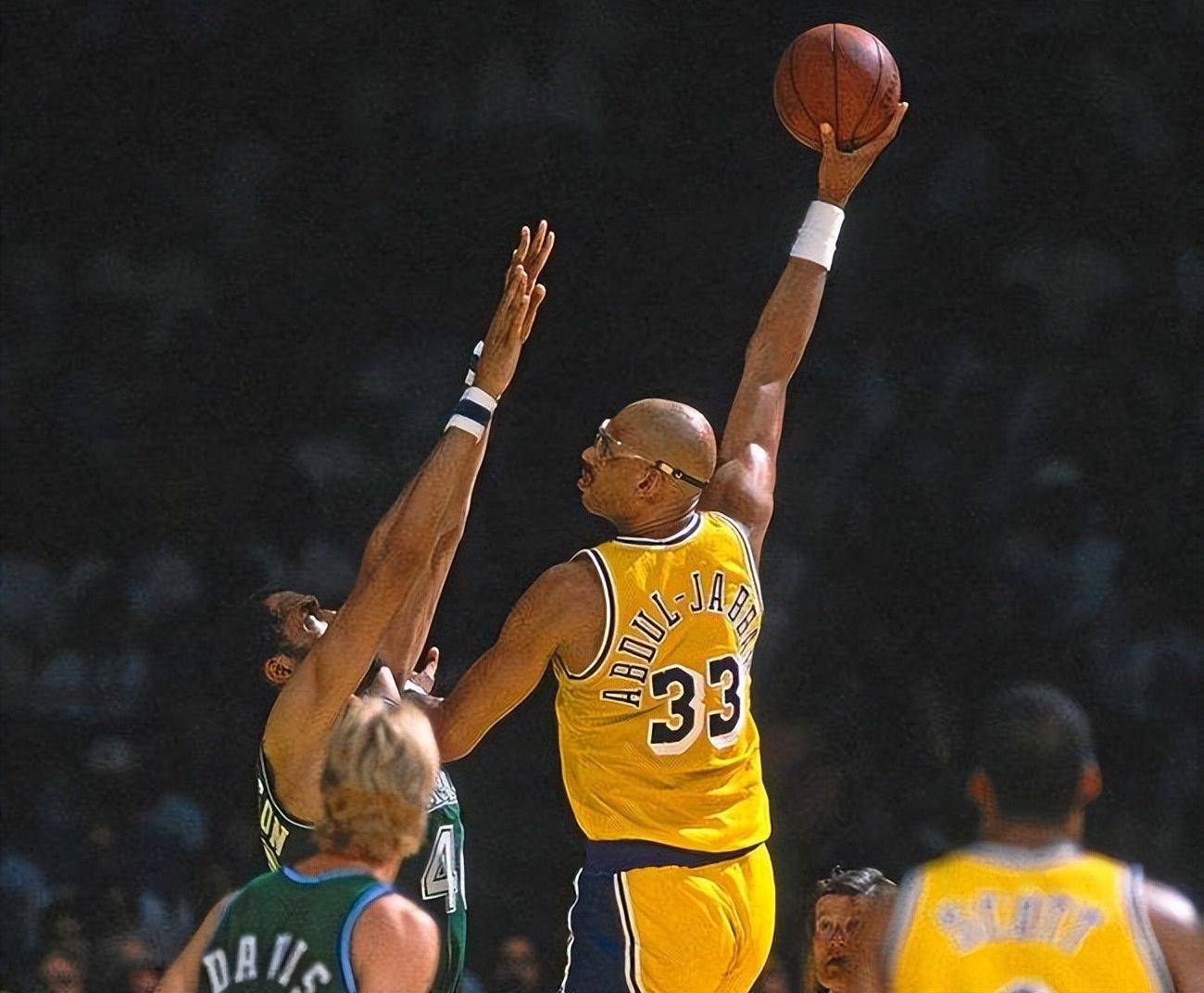 浮动条款优 浮动条款优